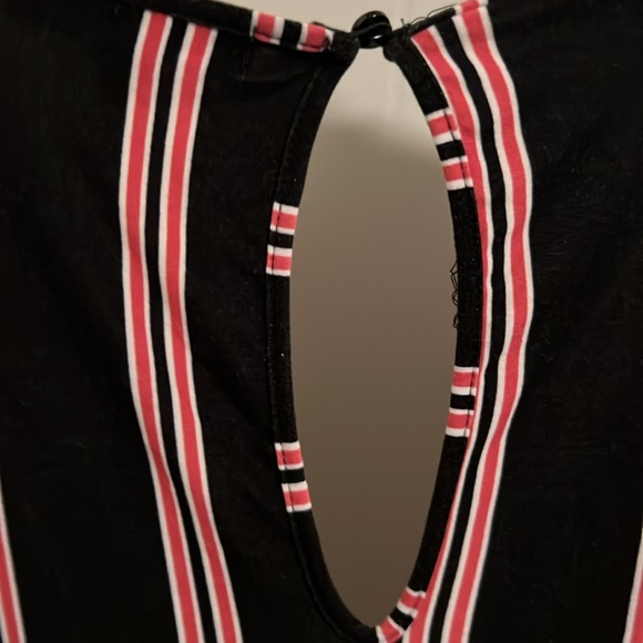 Derek Heart long sleeve jumpsuit for women. Size M - Picture 6 of 7